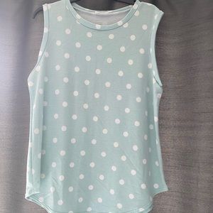 Sleeveless Polkadot Knit Shirt
